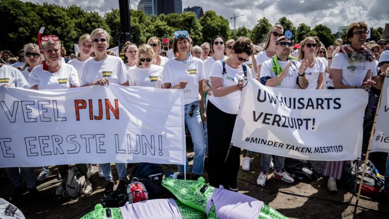 Huisartsen dwingen bij de rechter herberekening tarieven af, onder aanvoering van antroposofisch huisarts Christof Zwart
